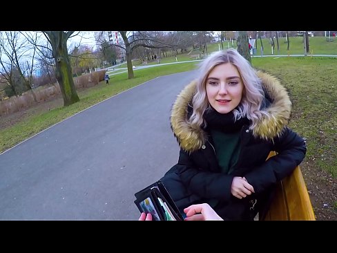 ❤️ Slikt het hete sperma van een vreemde voor geld - blowjob in het park door Eva Elfie Porno fb at porn nl.hentaizm.ru ❌❤